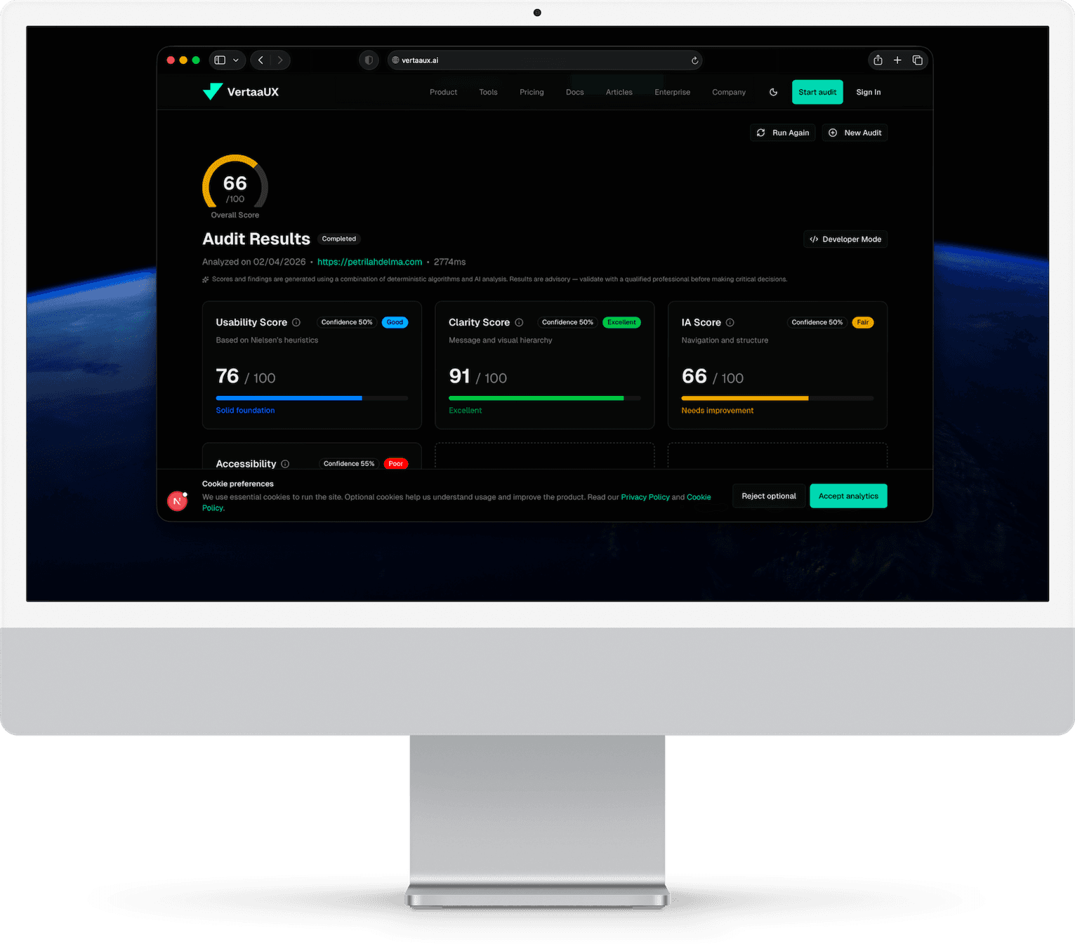 VertaaUX detailed analysis view showing individual findings with severity, selectors, and fix recommendations